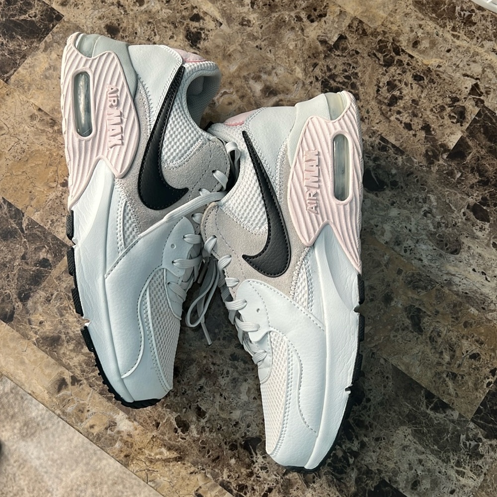 Nike Air Max Excee